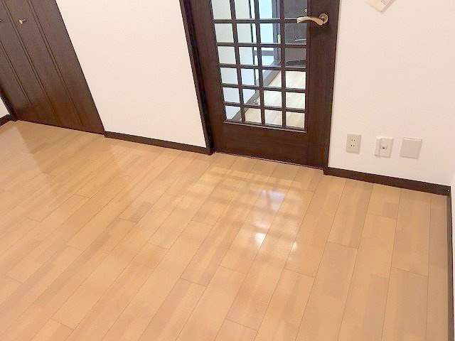 ライオンズマンション鵜の木駅前の居間・リビング