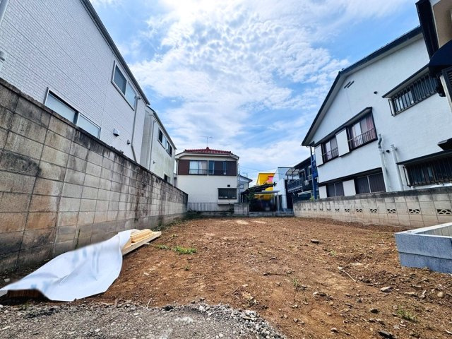 【外観】 | 板橋区赤塚5丁目　新築一戸建住宅　全1棟　（成増店） | お買い物施設が近く生活に便利な環境が整っております。