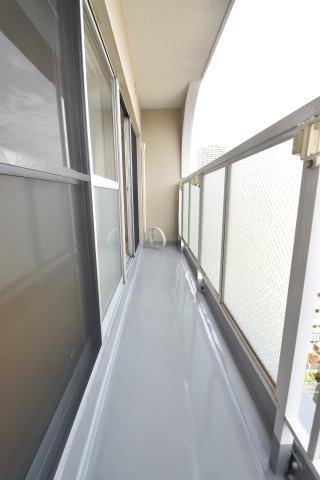 大阪市城東区中央１丁目の賃貸マンションのバルコニー