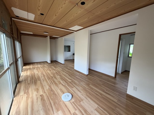 小鹿野町　借地権付き中古住宅の洋室|明るい洋室です