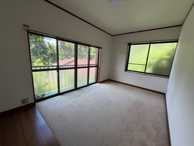 小鹿野町　借地権付き中古住宅の洋室|スタンダードな洋室です