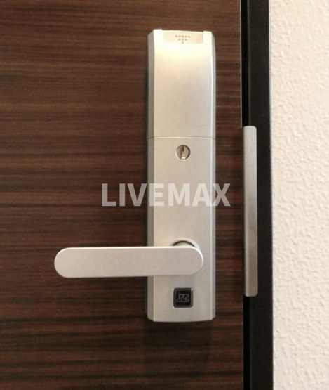 【設備】アンバーコート