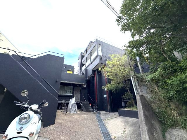 Dcourt六甲の外観
