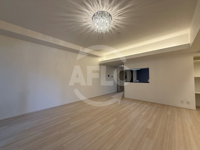 プレジオ北浜　中大江小学校区の居間・リビング|プレジオ北浜　リビング