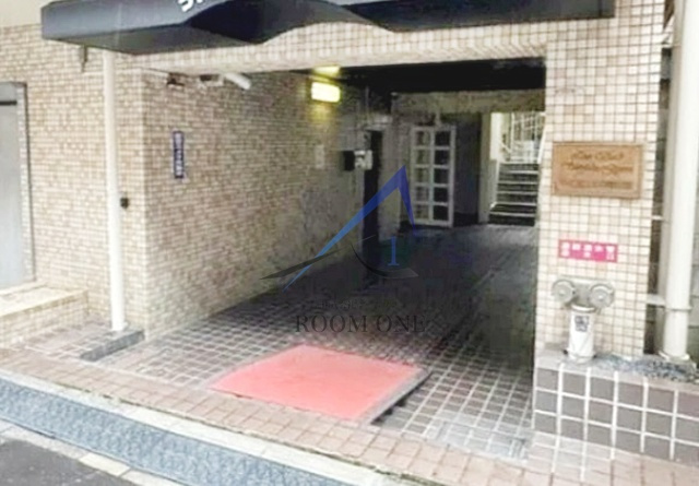 ラインビルド新宿御苑のエントランス|エントランスです。