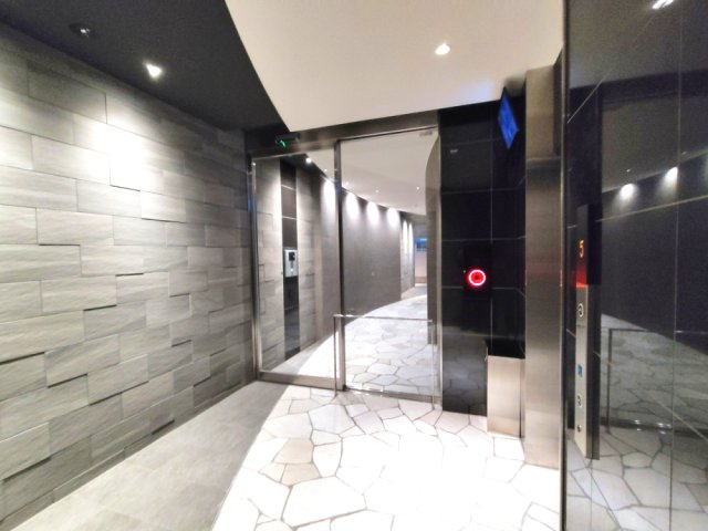 【エントランス】CEREJEIRA江坂 