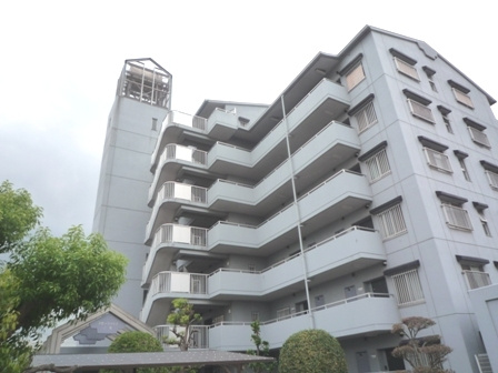 フローリッシュ二見の外観