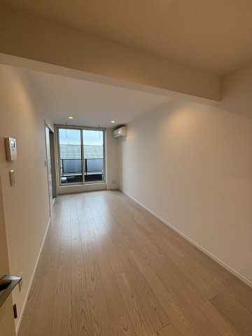 グラン大和町の居間・リビング