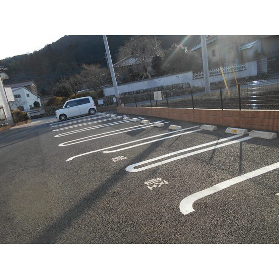 【駐車場】 | Ｖｅｒｄｅａｒ　Ｃｏｕｒｔ