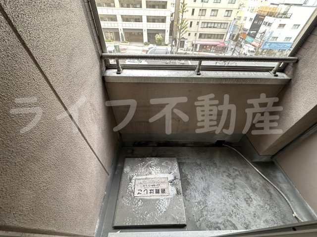 リッコレジデンスのバルコニー|外からの目が気にならないバルコニーで洗濯物が干せます