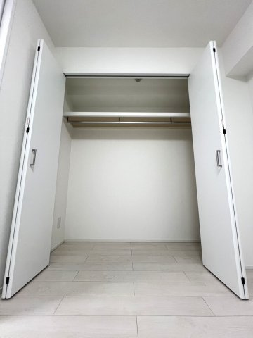 セザール第二竹ノ塚の収納|各居室にクローゼットがあり、収納力はバッチリです。