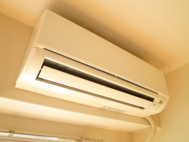エアコン１基付きです♪