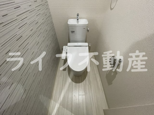 フジパレス河内花園Ⅴ番館のトイレ|ゆったりとした空間のトイレです
