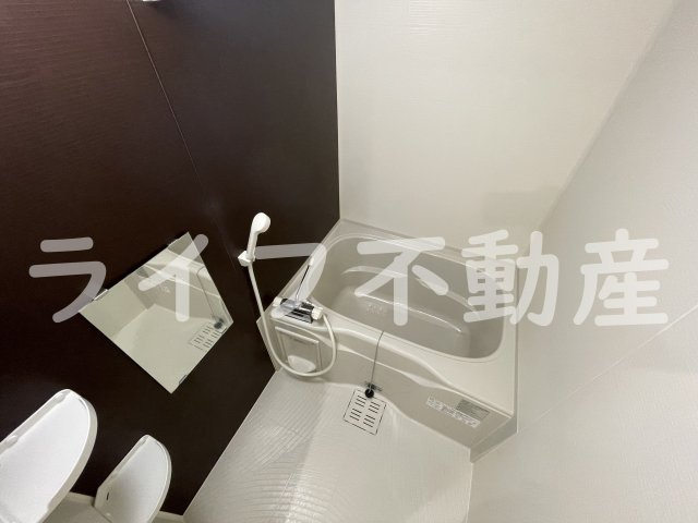 フジパレス河内花園Ⅴ番館の浴室|お風呂です