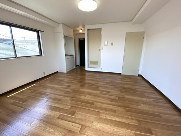 芦屋市竹園町の賃貸マンションの居間・リビング