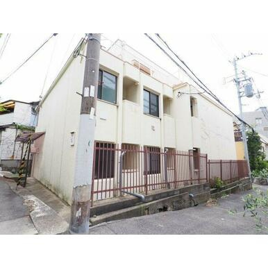 神戸市中央区中山手通４丁目の賃貸マンションの外観