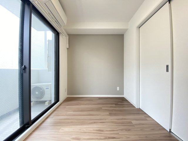 芦屋市南宮町の賃貸マンションの居間・リビング