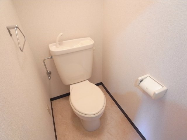 ベルべデール甲南のトイレ