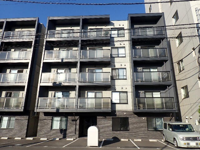 Ａｌｔａ　Ｍａｒｅａ北大前（アルタマレーア）