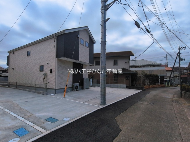 『八王子市新築戸建て』八王子市川口町3287-5【仲介手数料無料】　２４−６期の前面道路含む現地写真|～仲介手数料無料☆八王子ひなた不動産～八王子市川口町　新築戸建て