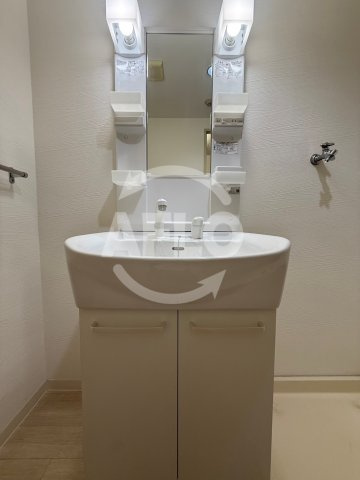 アメニティアビタシオンの独立洗面台|アメニティアビタシオン　洗面所