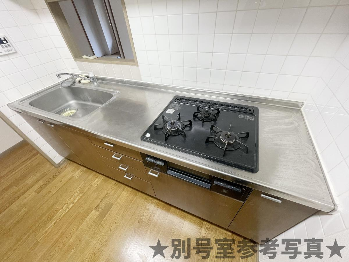 N-flats 横浜大岡のキッチン