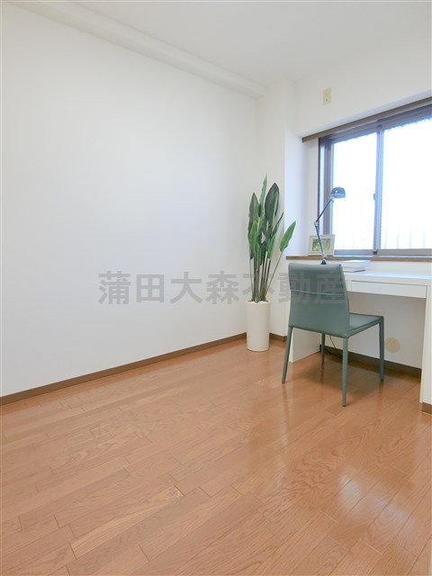 北糀谷コートの洋室|洋室②4帖