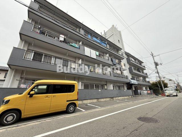 西平野ハイツの外観