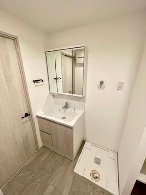 【洗面所】 | 新品家具付きマンション赤坂50(KaGood東京)