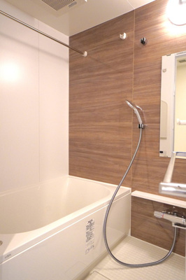 【浴室】 | Ｂｒｉｌｌｉａ　ｉｓｔ　上野稲荷町 | ※写真は同タイプ住戸です。