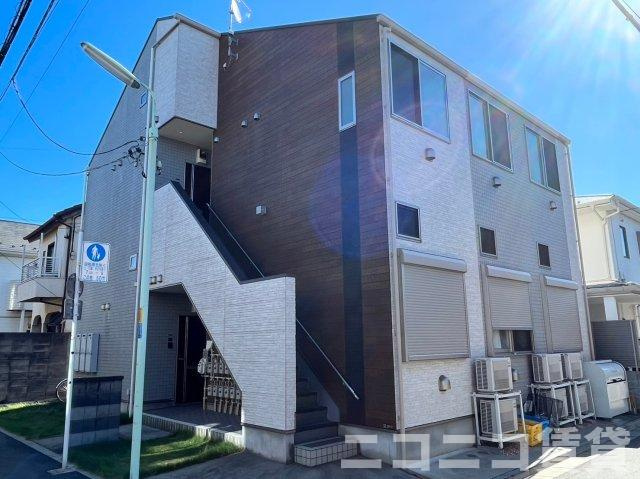 杉並区成田東５丁目のアパートの外観