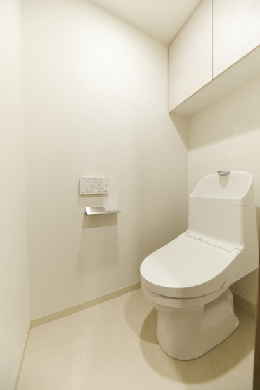 【トイレ】 | ベルファース神田神保町 | ※写真は同タイプ住戸です。