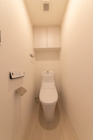 【トイレ】 | プラウドフラット浅草トレサージュ | 参考画像