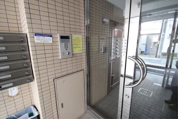 【エントランス】 | メインステージ新中野