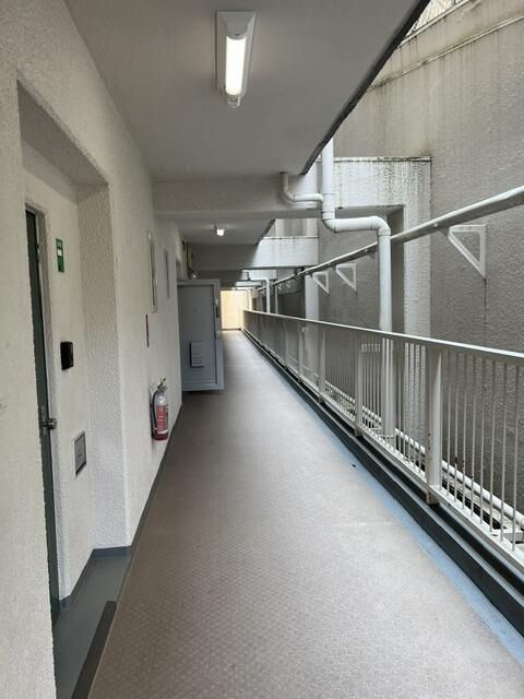 マンション三春台のロビー