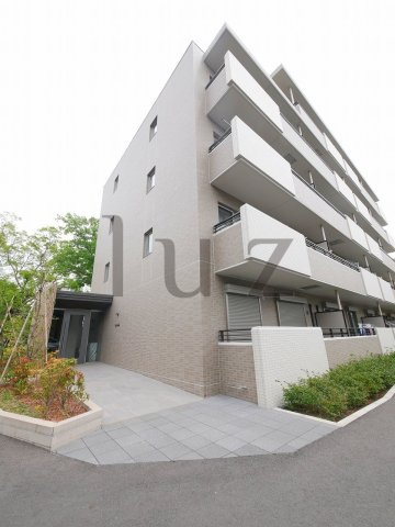 ダイコク日限山の外観