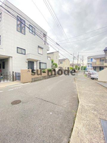 総持寺グリーンハイツの周辺