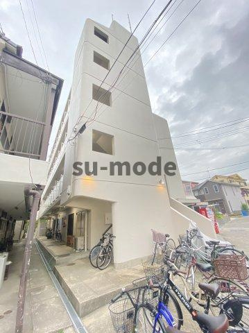 総持寺グリーンハイツの外観