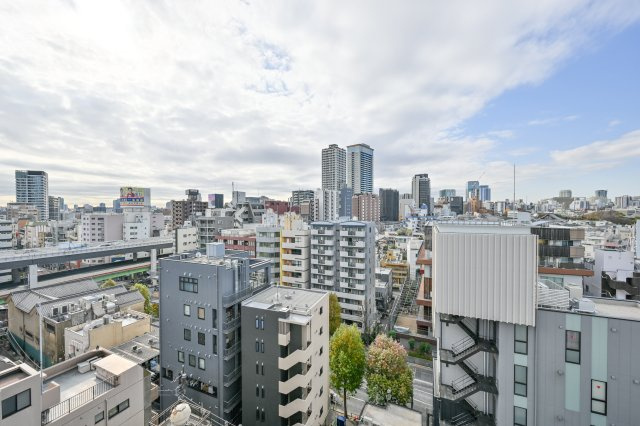 リビオメゾン西麻布の展望