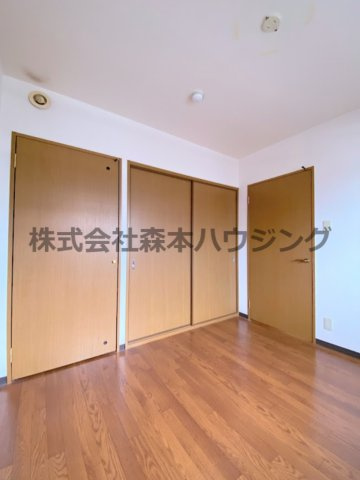 【洋室】 | 　Autumn Hill | 個人の部屋や寝室として使える洋室です
