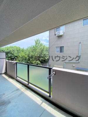 【展望】 | 　Autumn Hill | 室内からの眺望です