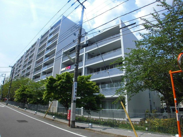 世田谷区砧２丁目の賃貸マンション