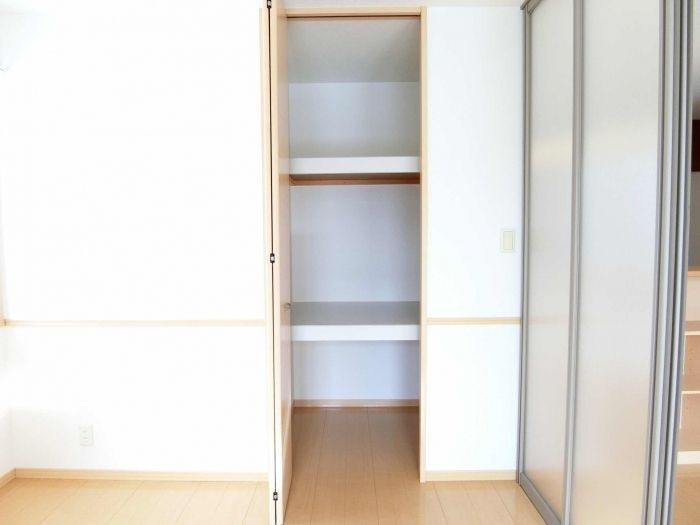 ローズコート歌の森　Ｃの収納