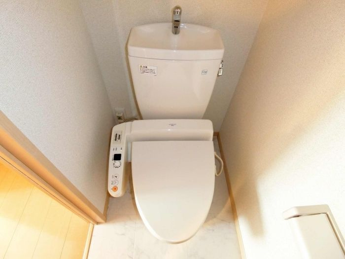ローズコート歌の森　Ｃのトイレ