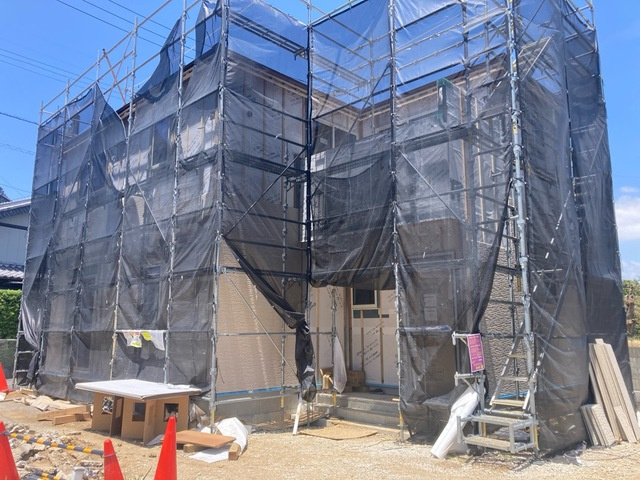【外観】 | 磐田市天龍 新築建売 | 現在建築中の外観画像です。ご内覧は同じメーカーの完成物件へご案内いたしますので、いつでもご相談ください！