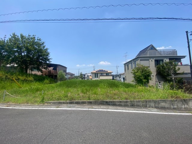 大府市横根町羽根山土地の外観