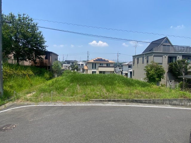 大府市横根町羽根山土地の外観