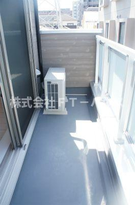 リブリ・いちかわ新田のバルコニー