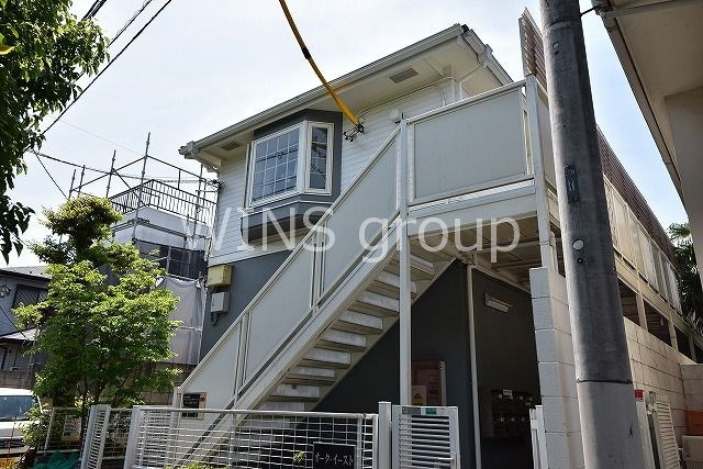 世田谷区梅丘１丁目のアパートの外観