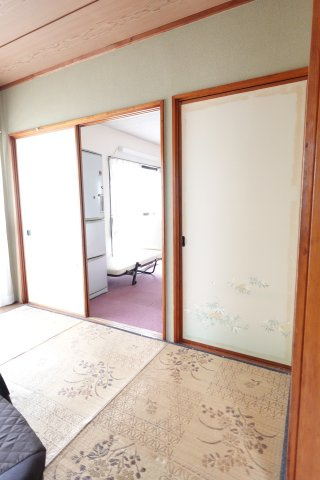 【収納】 | 伊東ビル（道場南） | お隣の部屋にも収納も充実してます